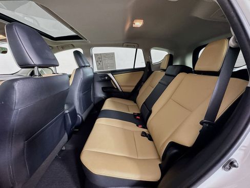 Used 2016 Toyota RAV4 Limited image 22