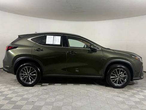 Used 2025 Lexus NX 350h AWD image 9