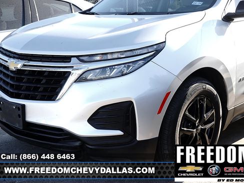 Used 2022 Chevrolet Equinox LS w/ LS Convenience Package FWD image 6