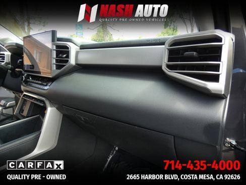 Used 2024 Toyota Tundra Limited AWD/4WD image 37