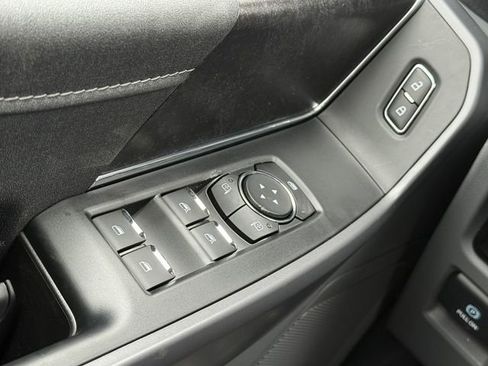 New 2025 Ford F150 Lightning XLT image 23