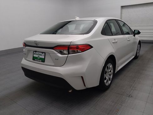Used 2025 Toyota Corolla LE FWD image 9