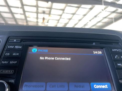 Used 2020 Nissan NV 3500 SV w/ Navigation Package image 17