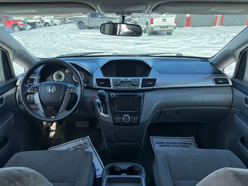 Used 2015 Honda Odyssey EX image 21
