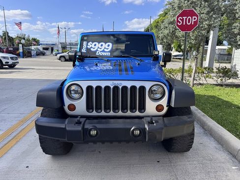 Used 2015 Jeep Wrangler Sport AWD/4WD image 2