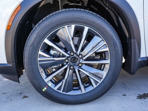 New 2026 INFINITI QX60 Luxe w/ Cargo Package image 11