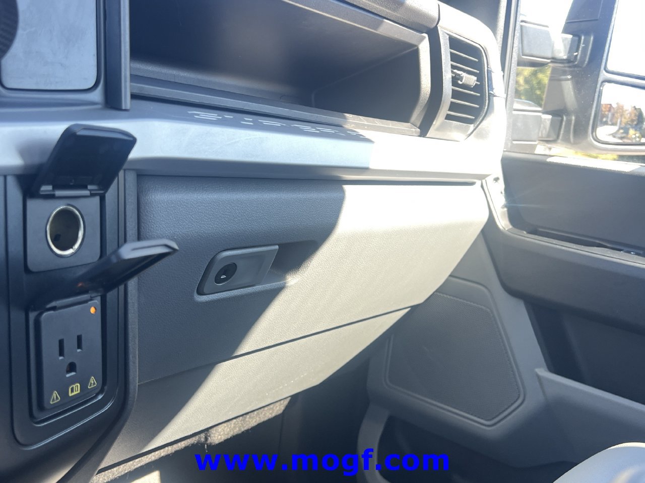 Used 2024 Ford F350 XL w/ XL Driver Assist Package AWD/4WD image 11