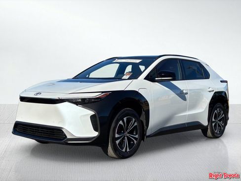 Certified 2024 Toyota bZ4X AWD w/ Weather Package image 2