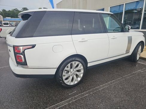 Used 2019 Land Rover Range Rover Supercharged AWD/4WD image 9