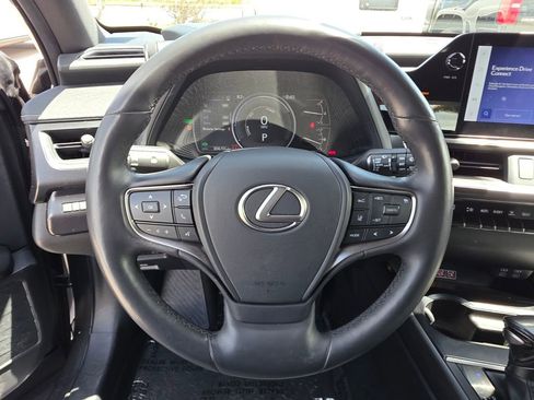 Used 2023 Lexus UX 250h FWD w/ Accessory Package (Z1) image 27