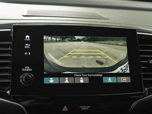 Used 2020 Honda Pilot Elite image 31