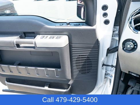 Used 2016 Ford F250 Lariat w/ Lariat Ultimate Package AWD/4WD image 30
