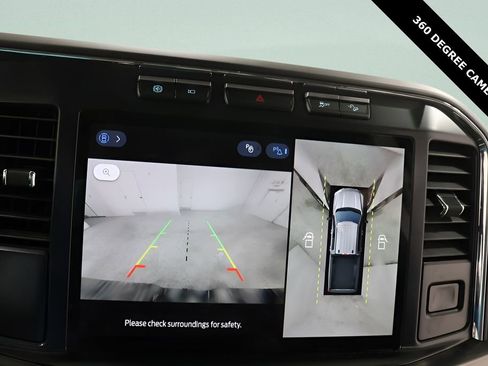 Used 2024 Ford F250 Lariat image 11