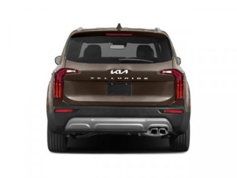 Certified 2022 Kia Telluride SX w/ Towing Package image 8