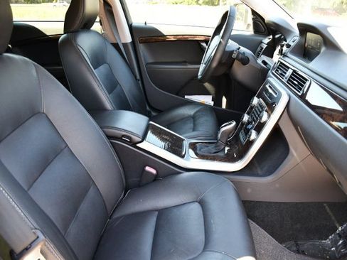 Used 2016 Volvo XC70 T5 Platinum AWD/4WD image 28