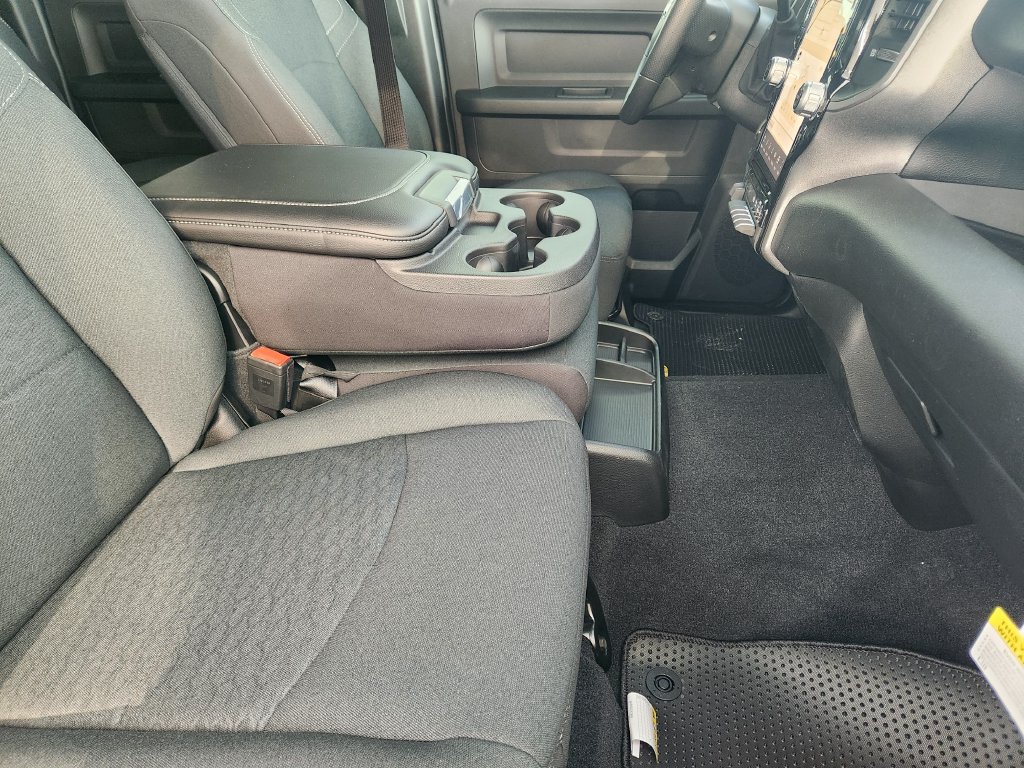 New 2026 RAM 2500 Tradesman AWD/4WD image 11