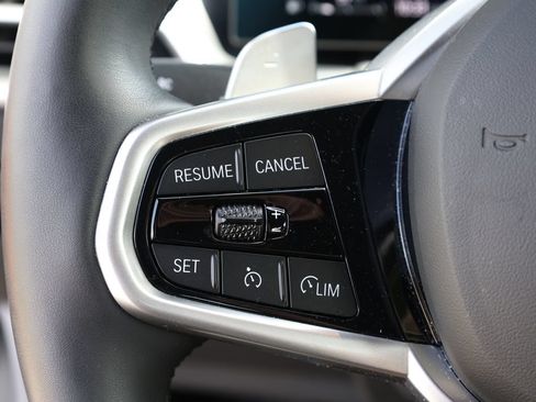 Used 2025 BMW 230i Coupe w/ M Sport Package RWD image 35
