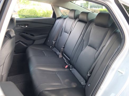 Used 2025 Honda Accord Touring image 34