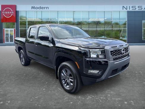 Certified 2025 Nissan Frontier SV w/ SV Convenience Package AWD/4WD image 3