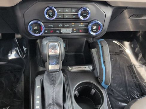 Used 2023 Ford Bronco Wildtrak AWD/4WD image 19
