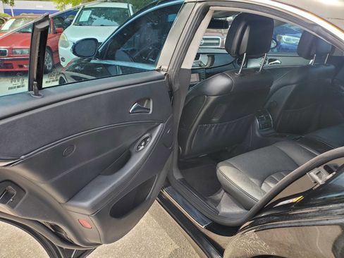 Used 2007 Mercedes-Benz CLS 550 image 14