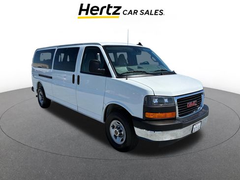 Used 2025 GMC Savana 3500 LT w/ LT Preferred Equipment Group RWD image 1