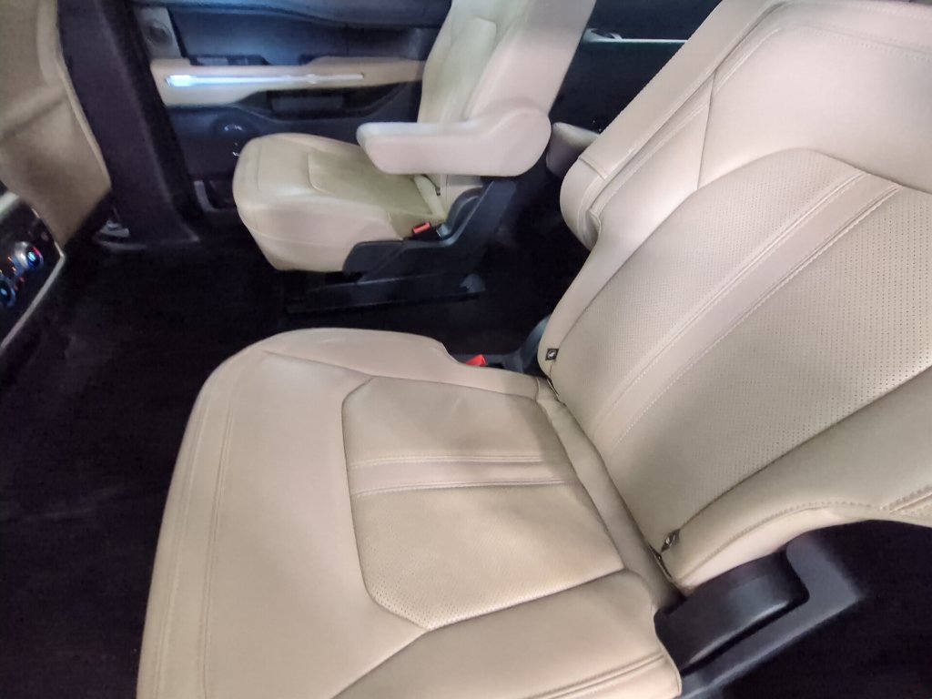 Used 2022 Ford Expedition Max Limited AWD/4WD image 21