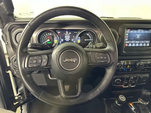 Used 2023 Jeep Wrangler Unlimited w/ Cold Weather Group image 14