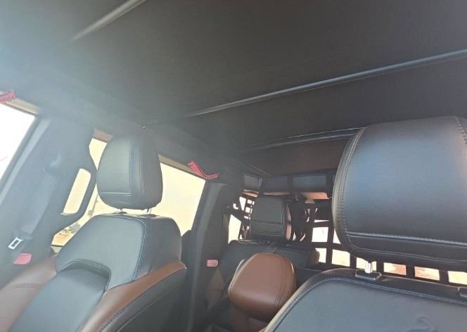 Used 2024 Ford Bronco Outer Banks AWD/4WD image 2