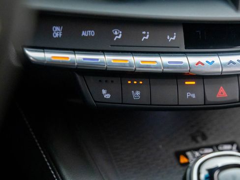 Certified 2025 Cadillac CT4 V Blackwing w/ Carbon Fiber 1 Package image 25