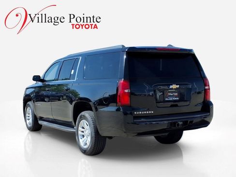 Used 2020 Chevrolet Suburban LT AWD/4WD image 4