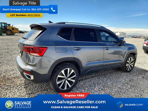 Used 2022 Volkswagen Taos SE image 4