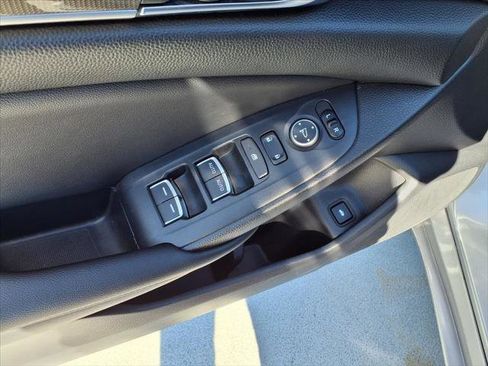 Used 2022 Honda Accord Sport image 13