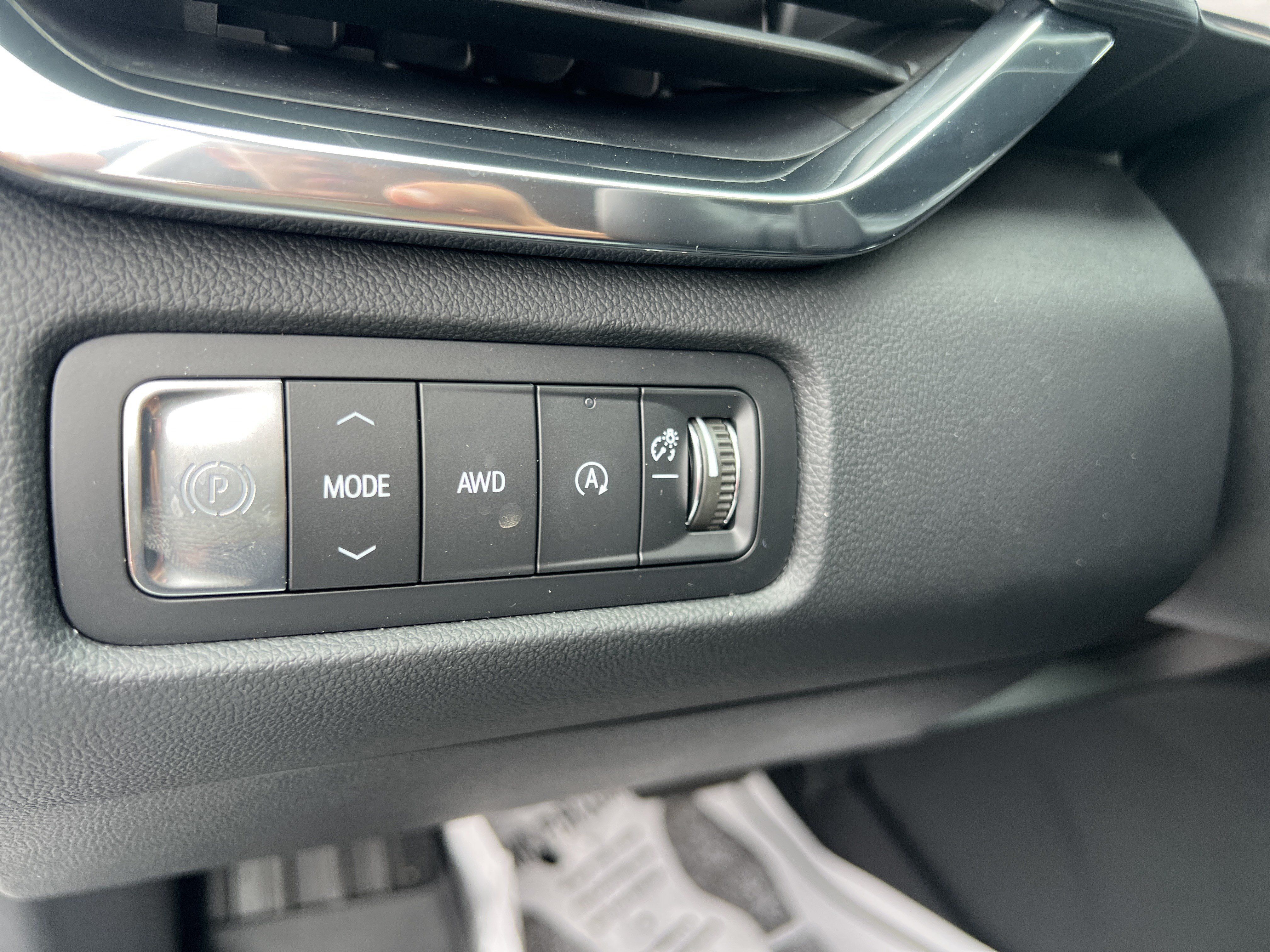 New 2026 GMC Acadia Elevation w/ Elevation Premium Package AWD/4WD image 10