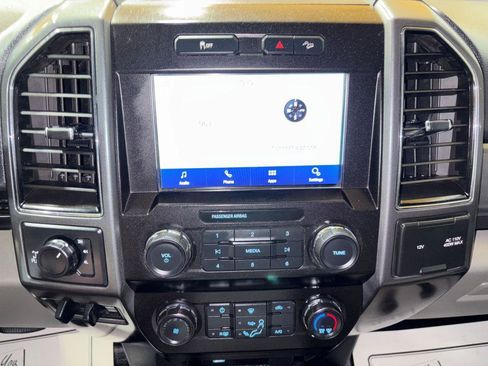 Used 2022 Ford F250 XLT w/ XLT Value Package AWD/4WD image 19