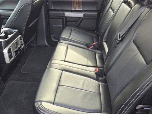 Used 2020 Ford F150 Lariat w/ Equipment Group 502A Luxury image 14