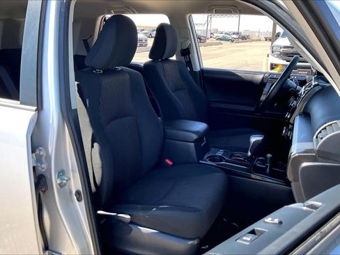 Used 2023 Toyota 4Runner TRD Off-Road image 9