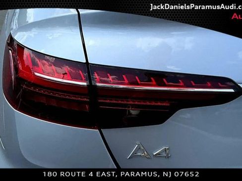 Used 2022 Audi A4 2.0T Premium w/ 18" Wheel Package image 10