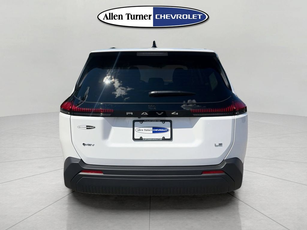 Used 2026 Toyota RAV4 LE FWD image 5