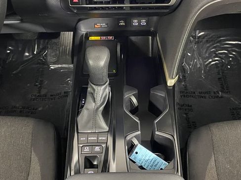 Used 2025 Toyota Camry LE FWD image 16