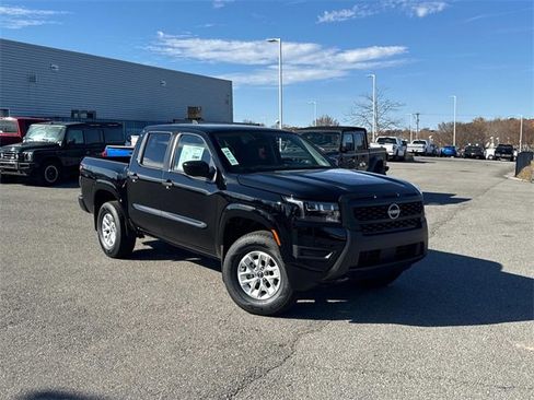New 2026 Nissan Frontier S image 2