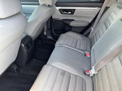 Used 2019 Honda CR-V LX image 18