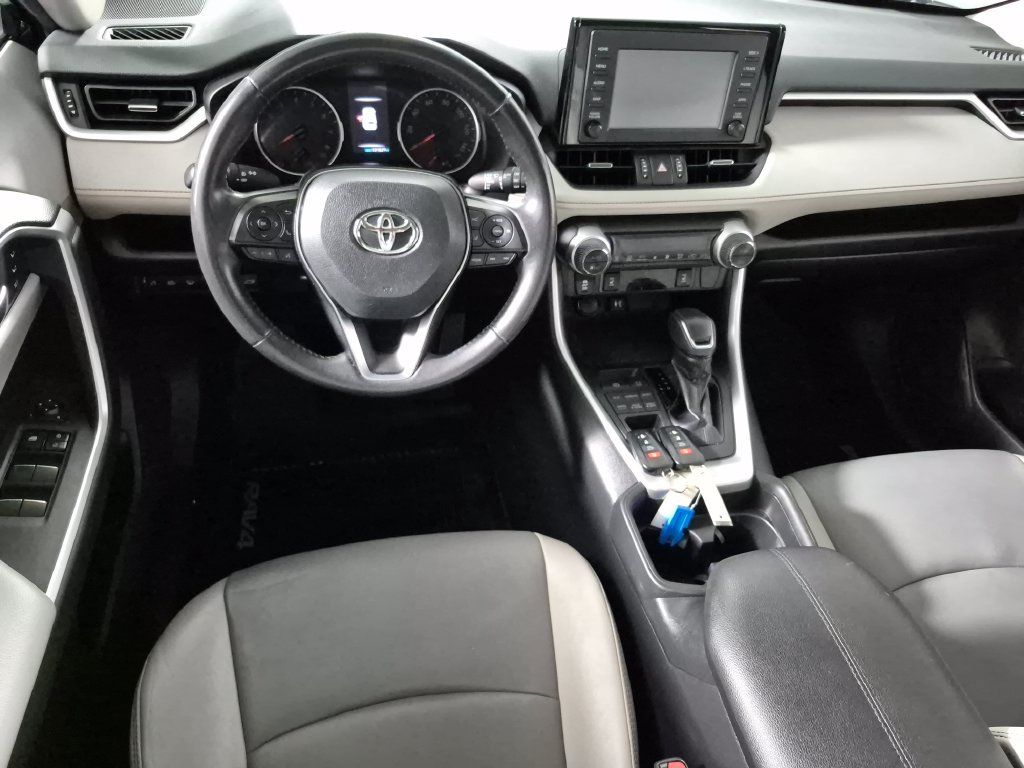 Used 2019 Toyota RAV4 XLE Premium w/ Cold Weather Package AWD/4WD image 10