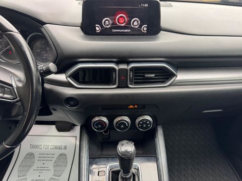 Used 2019 MAZDA CX-5 Sport FWD image 8