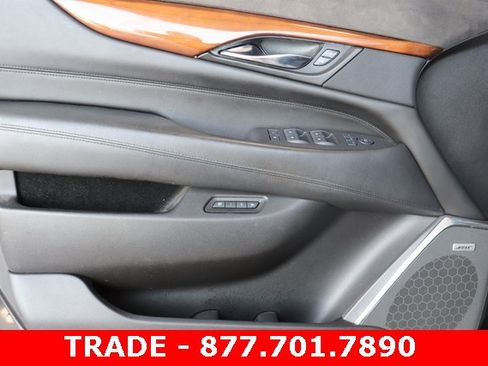Used 2016 Cadillac Escalade Luxury image 10