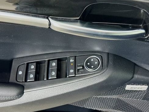 Used 2024 Kia Seltos SX w/ SX Sunroof Package AWD/4WD image 18