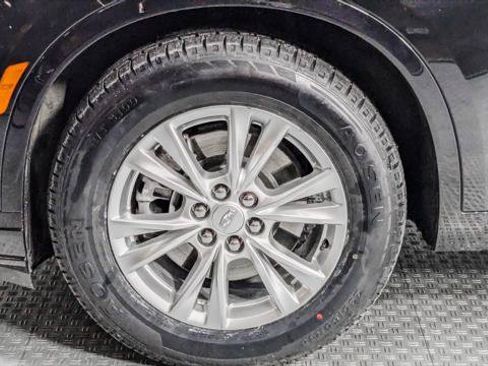 Used 2024 Cadillac XT6 Luxury AWD/4WD image 36