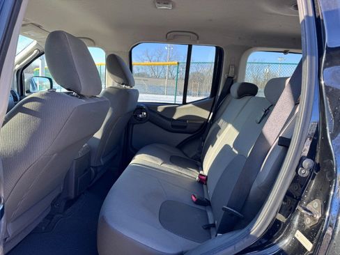 Used 2011 Nissan Xterra S w/ 4X4 Value Package image 9