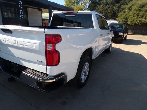 Used 2019 Chevrolet Silverado 1500 LTZ w/ LTZ Plus Package image 5