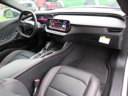 Used 2024 Dodge Charger R/T w/ Plus Group image 11